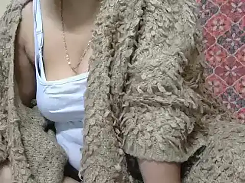 Cute Kashmira99 online show from 20, 12, 2024