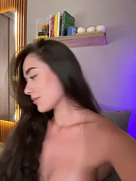 FridaKlein online show from 20, 12, 2024