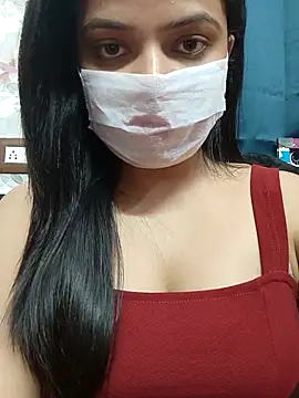 Myloveurvi online show from 6, 4, 2026