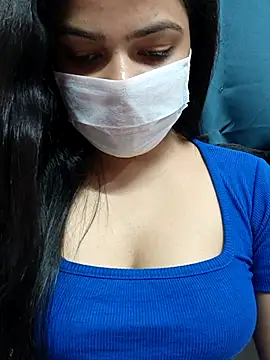 Myloveurvi online show from 30, 7, 2026