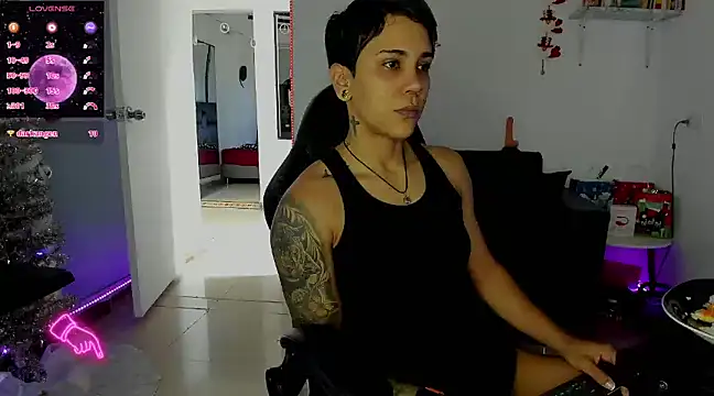 ZhoeStrong online show from 1, 1, 2025