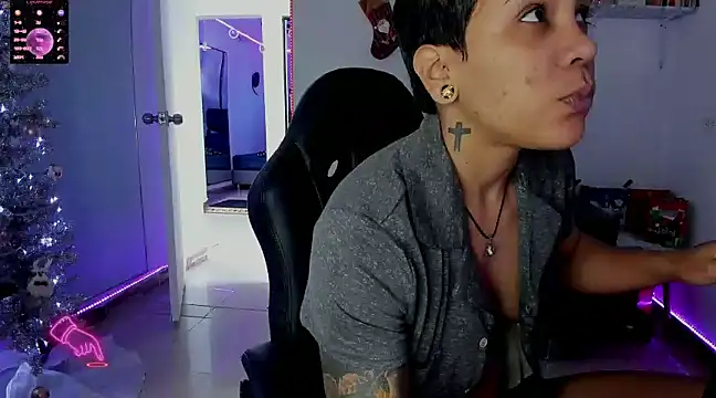 ZhoeStrong online show from 7, 1, 2025