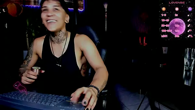 ZhoeStrong online show from 3, 3, 2025