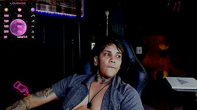 ZhoeStrong online show from 10, 3, 2025