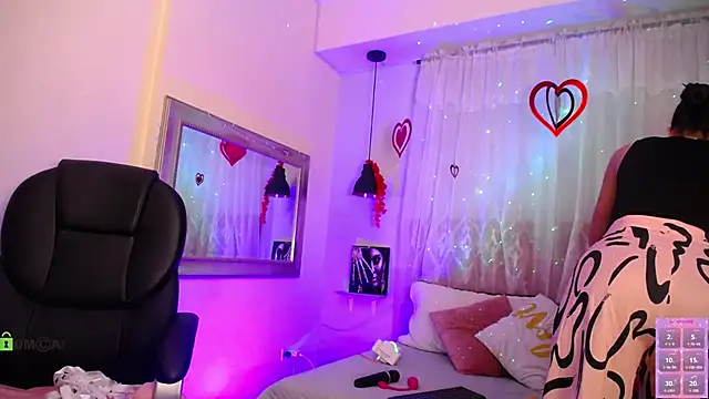 Snapshot of natasha__jackson chatting on 3, 3, 2025 natasha jackson online show from 3, 3, 2025