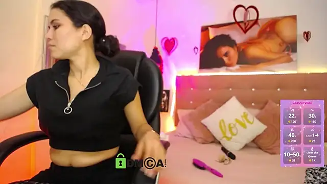 Snapshot of natasha__jackson chatting on 14, 3, 2025 natasha jackson online show from 14, 3, 2025