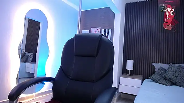 Snapshot of natasha__jackson chatting on 22, 10, 2025 natasha jackson online show from 22, 10, 2025