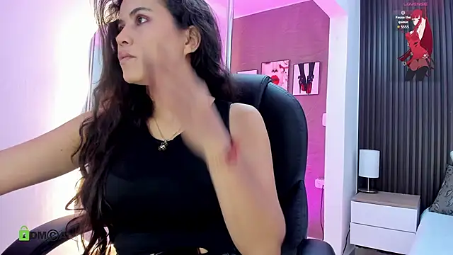 Snapshot of natasha__jackson chatting on 2, 11, 2025 natasha jackson online show from 2, 11, 2025