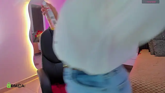 natasha  jackson online show from 6, 3, 2026