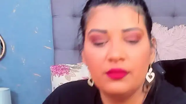 AmyCubes online show from 13, 2, 2025