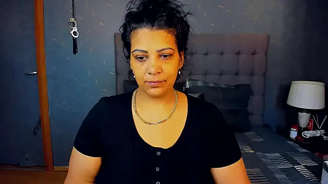 AmyCubes online show from 2, 11, 2025