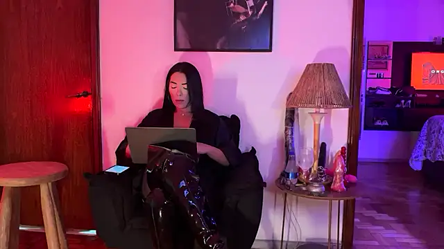 mistresslaviniabr online show from 23, 2, 2025