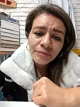 oriana thomson2 online show from 12, 10, 2025