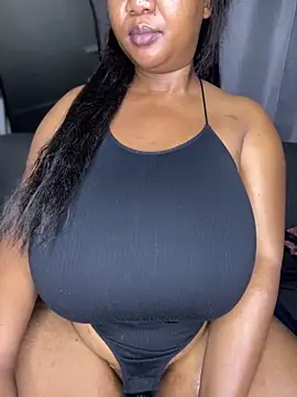Snapshot of MayaPassion chatting on 20, 6, 2026 MayaPassion online show from 20, 6, 2026