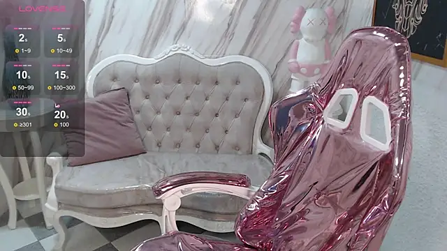 Violeth b online show from 1, 2, 2025