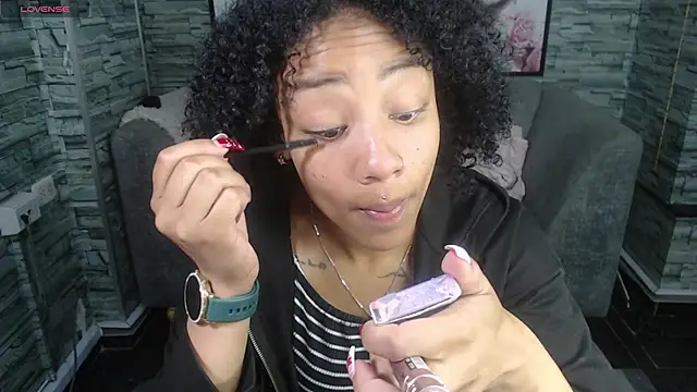 Violeth b online show from 26, 9, 2025