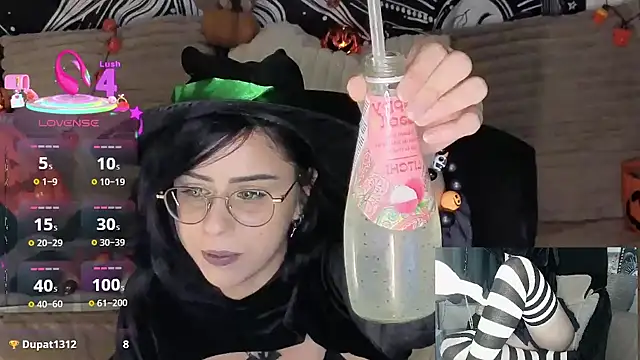 LisandreLaVenale online show from 23, 10, 2025