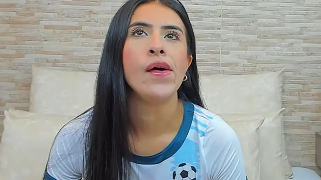 IssabellaLopez online show from 1, 3, 2025