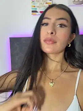 IssabellaLopez online show from 10, 6, 2026