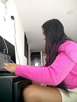 Snapshot of SweetFortuner chatting on 5, 11, 2025 SweetFortuner online show from 5, 11, 2025