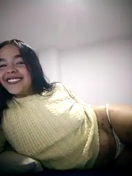 Snapshot of SweetFortuner chatting on 7, 11, 2025 SweetFortuner online show from 7, 11, 2025