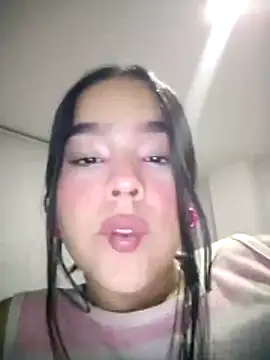 Snapshot of SweetFortuner chatting on 11, 11, 2025 SweetFortuner online show from 11, 11, 2025