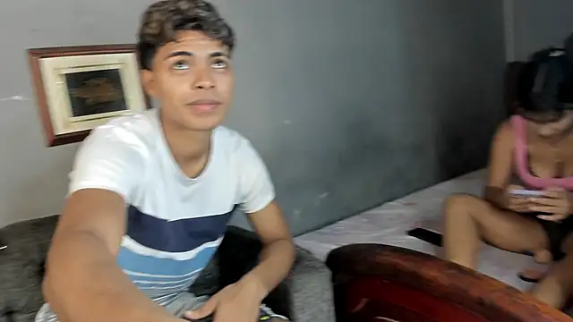 dafnezahiraa  online show from 27, 12, 2024