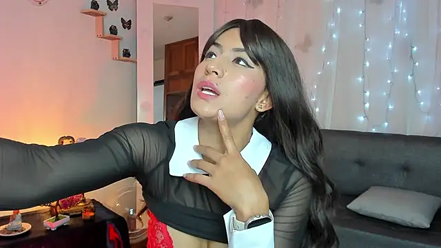 Alaia Love77 online show from 3, 3, 2025