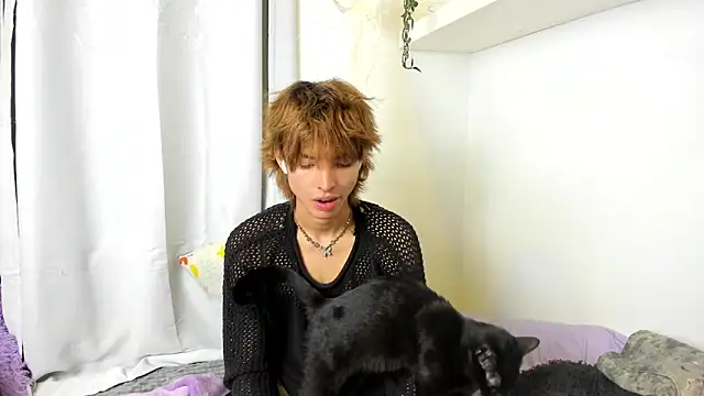 santy-kitty online show from 20, 2, 2025