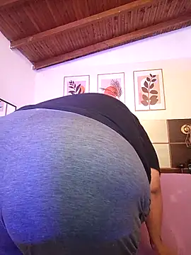 Snapshot of Alisson_am chatting on 13, 3, 2025 Alisson am online show from 13, 3, 2025