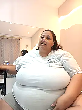 Snapshot of Alisson_am chatting on 16, 10, 2025 Alisson am online show from 16, 10, 2025