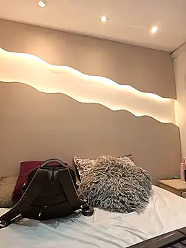 Snapshot of Alisson_am chatting on 27, 10, 2025 Alisson am online show from 27, 10, 2025