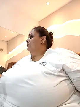 Snapshot of Alisson_am chatting on 9, 11, 2025 Alisson am online show from 9, 11, 2025