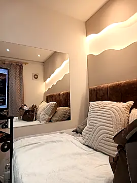 Snapshot of Alisson_am chatting on 28, 11, 2025 Alisson am online show from 28, 11, 2025