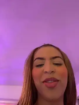 Snapshot of Mary_ivett chatting on 7, 3, 2025 Mary ivett online show from 7, 3, 2025