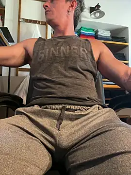 victorxxx2401 online show from 6, 1, 2025