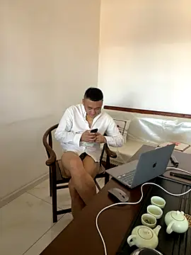 Snapshot of ShaoZian_1 chatting on 30, 10, 2025 ShaoZian 1 online show from 30, 10, 2025