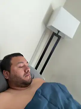 Snapshot of elamante03 chatting on 10, 3, 2025 elamante03 online show from 10, 3, 2025