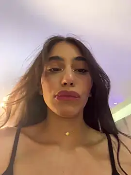 Snapshot of JulietaCheerr chatting on 22, 1, 2025 JulietaCheerr online show from 22, 1, 2025