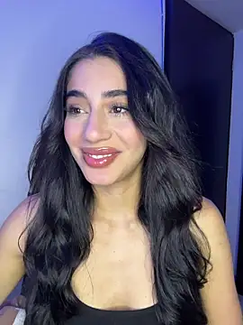 Snapshot of JulietaCheerr chatting on 4, 12, 2025 JulietaCheerr online show from 4, 12, 2025