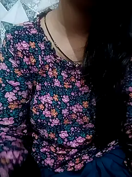 Snapshot of Mahi_Baby25 chatting on 9, 9, 2025 Mahi Baby25 online show from 9, 9, 2025