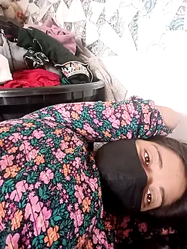 Snapshot of Mahi_Baby25 chatting on 19, 9, 2025 Mahi Baby25 online show from 19, 9, 2025