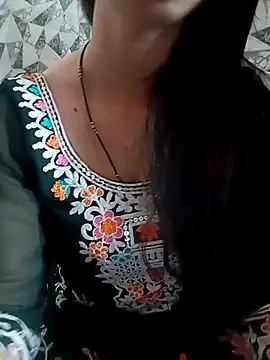 Snapshot of Mahi_Baby25 chatting on 26, 9, 2025 Mahi Baby25 online show from 26, 9, 2025