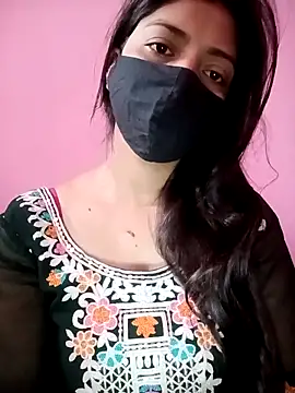 Snapshot of Mahi_Baby25 chatting on 7, 10, 2025 Mahi Baby25 online show from 7, 10, 2025