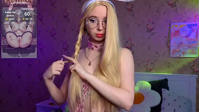 Nora Failure online show from 18, 4, 2026