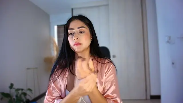 auroracaruso11 online show from 20, 5, 2026