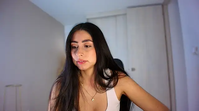 auroracaruso11 online show from 26, 7, 2026