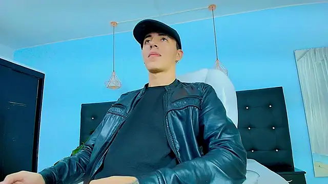 Lobo 17  online show from 16, 3, 2025