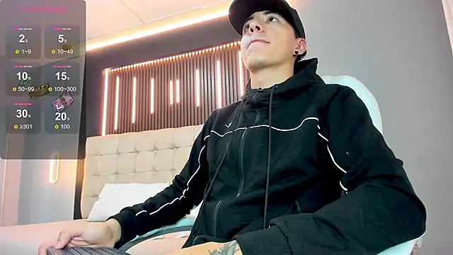 Snapshot of Lobo_17_ chatting on 26, 4, 2026 Lobo 17 online show from 26, 4, 2026