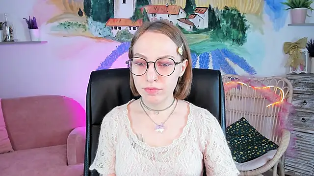 Snapshot of AphexQueen chatting on 24, 12, 2024 AphexQueen online show from 24, 12, 2024